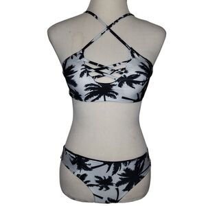Cupshe 2PC Bikini Swimsuit Size SMALL Palm Tree Tropical Coconut Girl Beach NWOT